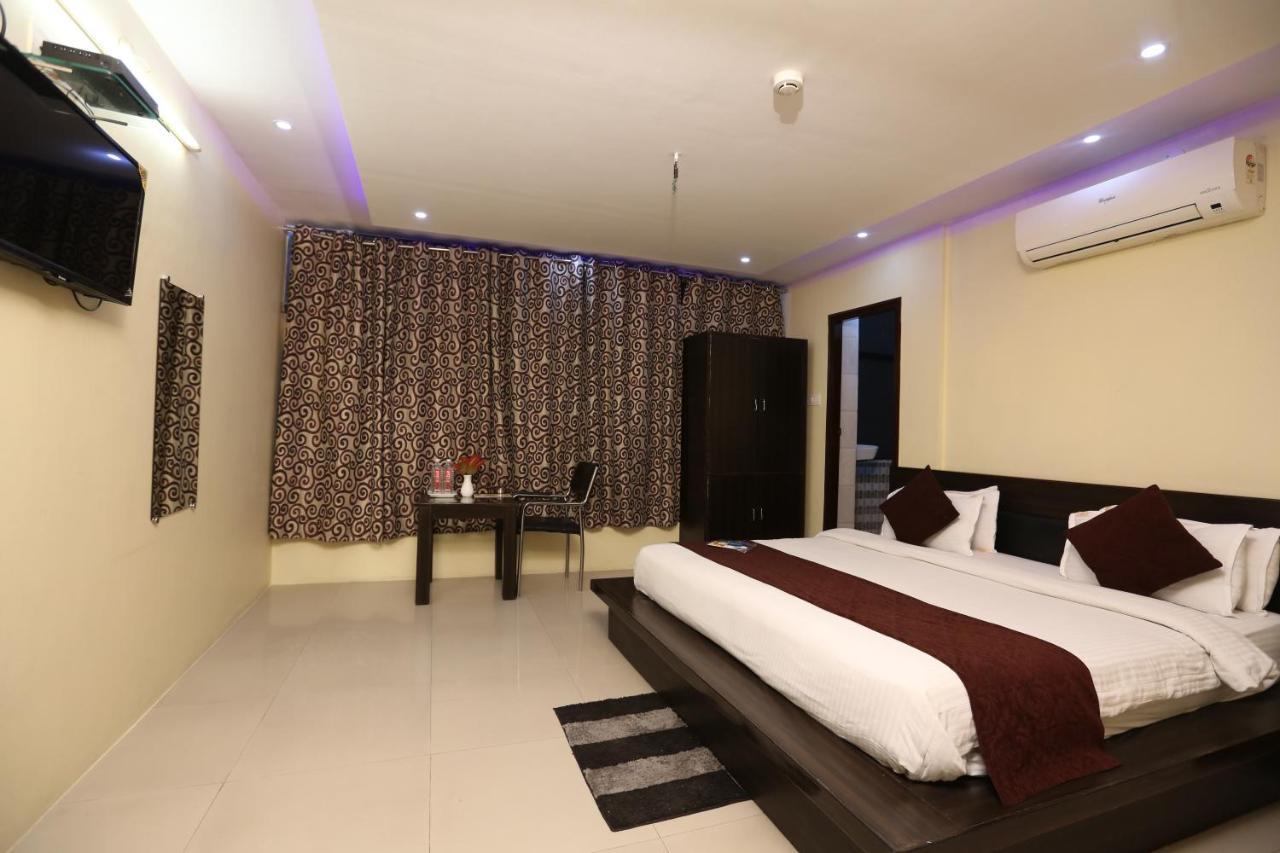 Hotel Nexus L Hotels In Charbagh Lucknow Luaran gambar