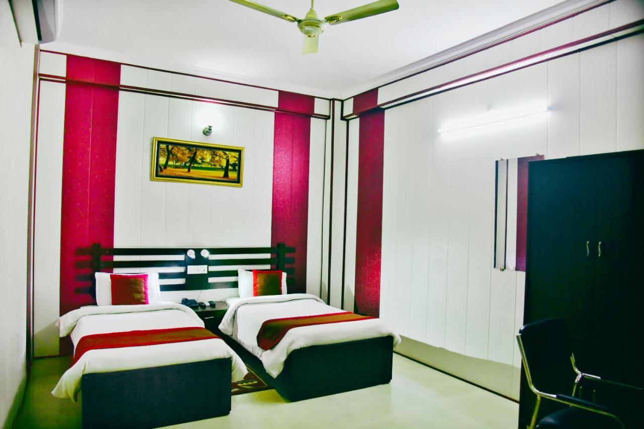 Hotel Nexus L Hotels In Charbagh Lucknow Luaran gambar